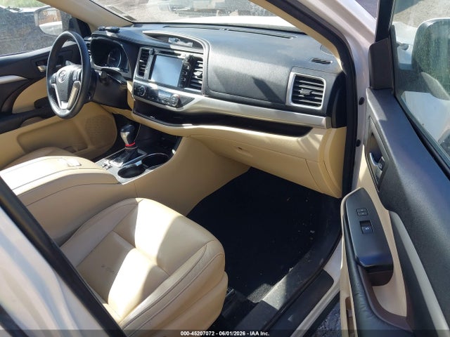 Aukcja sprzedaży 2015 Toyota Highlander Xle V6, vin: 5TDJKRFH6FS220121, numer aukcji: 45207072
