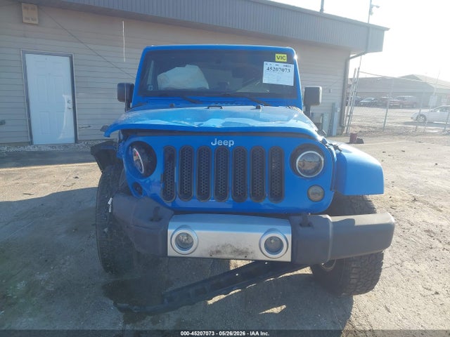 45207073 :رقم المزاد ، 1J4AA5D12BL636836 vin ، 2011 Jeep Wrangler Sahara مزاد بيع