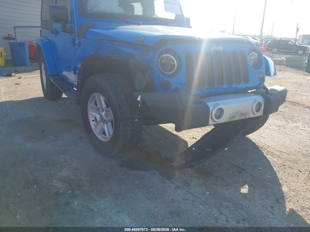 45207073 :رقم المزاد ، 1J4AA5D12BL636836 vin ، 2011 Jeep Wrangler Sahara مزاد بيع