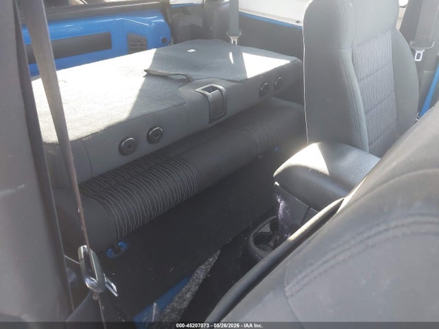 45207073 :رقم المزاد ، 1J4AA5D12BL636836 vin ، 2011 Jeep Wrangler Sahara مزاد بيع