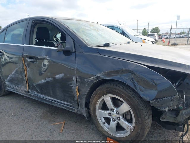 45207079 :رقم المزاد ، 1G1PE5SB0G7144184 vin ، 2016 Chevrolet Cruze Limited 1lt Auto مزاد بيع