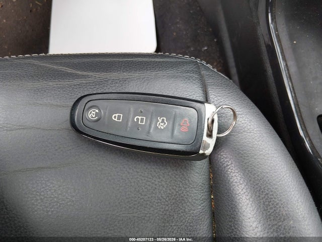 2015 Ford Escape Titanium მანქანა იყიდება აუქციონზე, vin: 1FMCU9J95FUC39589, აუქციონის ნომერი: 45207123
