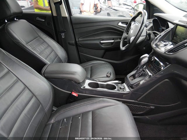 2015 Ford Escape Titanium მანქანა იყიდება აუქციონზე, vin: 1FMCU9J95FUC39589, აუქციონის ნომერი: 45207123