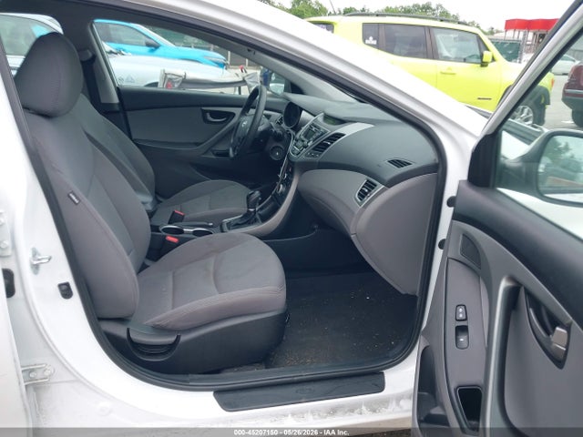 2015 Hyundai Elantra Se მანქანა იყიდება აუქციონზე, vin: 5NPDH4AE5FH633830, აუქციონის ნომერი: 45207150