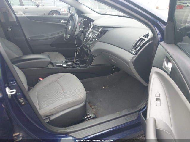 Продажа на аукционе авто 2012 Hyundai Sonata Gls, vin: 5NPEB4AC6CH354595, номер лота: 45207164
