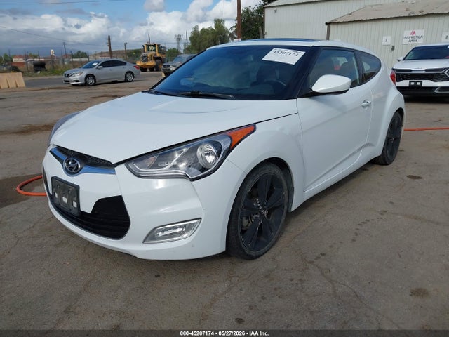 Hyundai Veloster Value Edition 2017 KMHTC6ADXHU320953 Image 2
