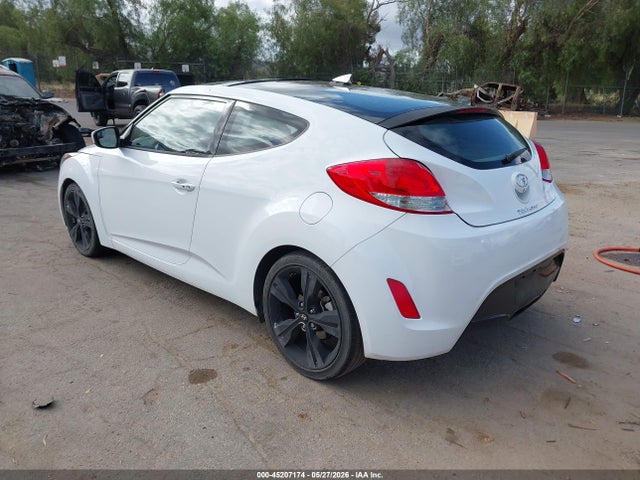 Hyundai Veloster Value Edition 2017 KMHTC6ADXHU320953 Image 3