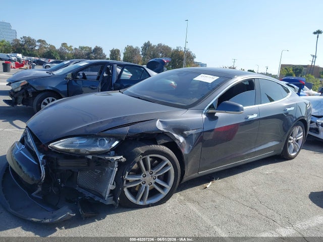 Tesla Model S 60/70/85 2015 5YJSA1S1XFF099695 Image 14