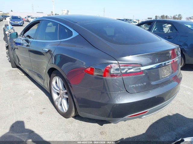 Tesla Model S 60/70/85 2015 5YJSA1S1XFF099695 Image 3