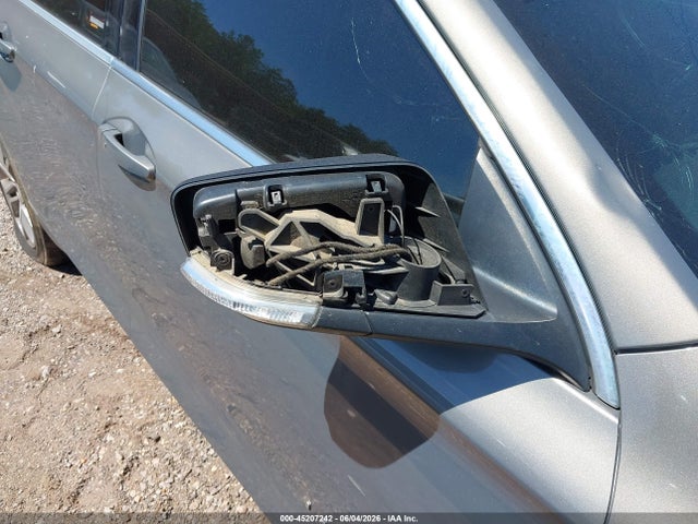 Продажа на аукционе авто 2018 Chevrolet Impala 1lt, vin: 2G1105SA4J9143783, номер лота: 45207242