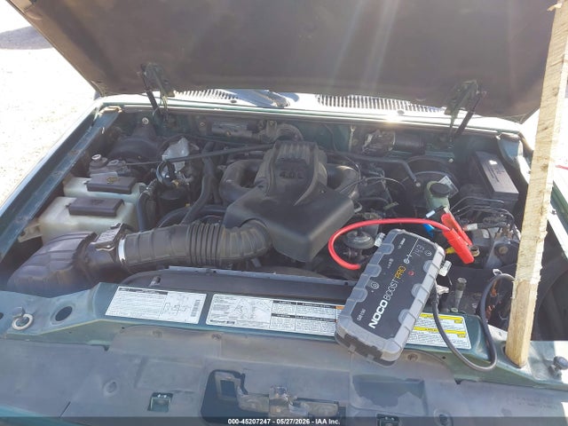 Продаж на аукціоні авто 2000 Ford Explorer Xls, vin: 1FMZU72E0YZC06824, номер лоту: 45207247