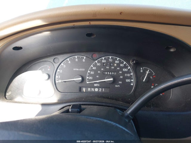 Продаж на аукціоні авто 2000 Ford Explorer Xls, vin: 1FMZU72E0YZC06824, номер лоту: 45207247