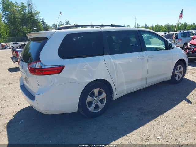 Toyota Sienna Le 8 Passenger 2016 5TDKK3DC9GS722339 Image 4