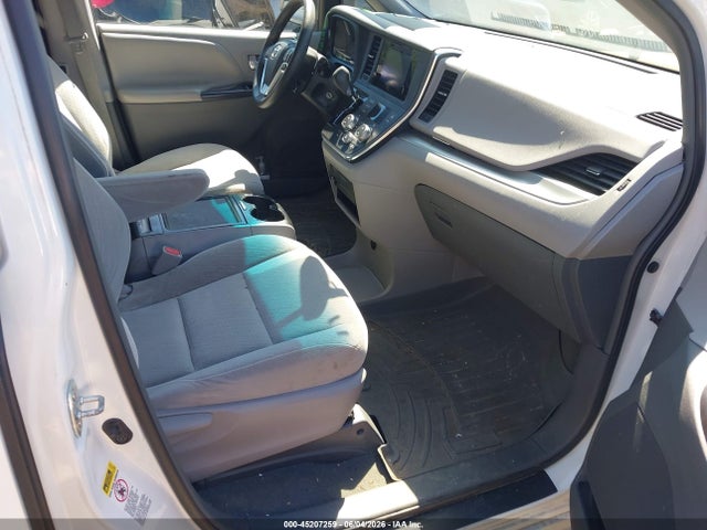 Toyota Sienna Le 8 Passenger 2016 5TDKK3DC9GS722339 Image 5