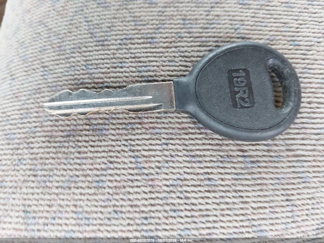 2002 Chrysler Town & Country Lx მანქანა იყიდება აუქციონზე, vin: 2C4GP44332R746733, აუქციონის ნომერი: 45207276