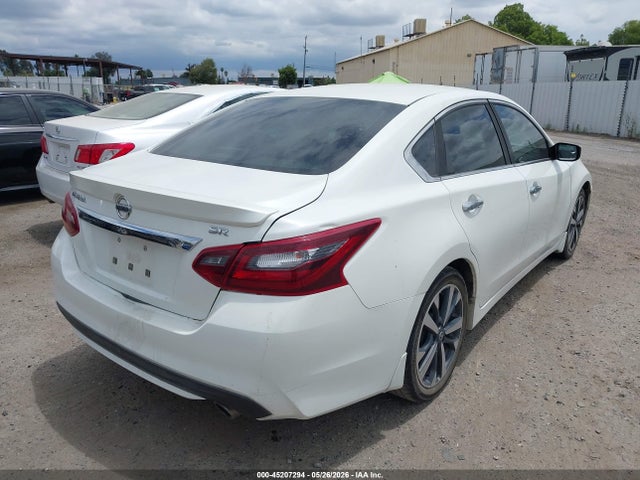 Aukcja sprzedaży 2017 Nissan Altima 2.5 Sr, vin: 1N4AL3AP6HN320257, numer aukcji: 45207294