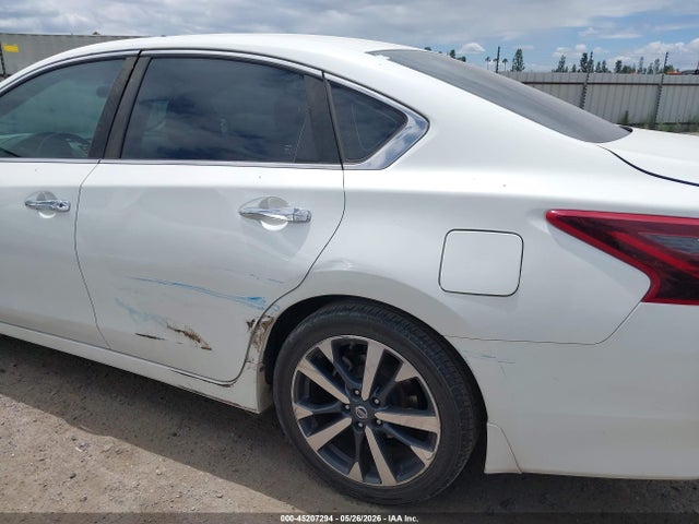 Aukcja sprzedaży 2017 Nissan Altima 2.5 Sr, vin: 1N4AL3AP6HN320257, numer aukcji: 45207294