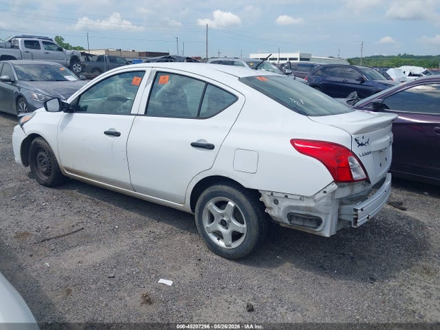 Продажа на аукционе авто 2017 Nissan Versa 1.6 S+, vin: 3N1CN7AP9HL880412, номер лота: 45207296