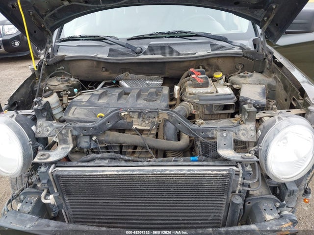 Jeep Patriot 75th Anniversary 2016 1C4NJPBB0GD800942 Image 10