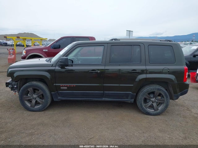 Jeep Patriot 75th Anniversary 2016 1C4NJPBB0GD800942 Image 15