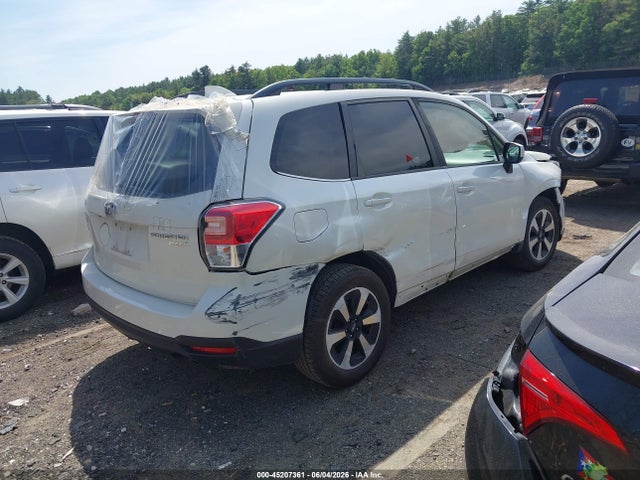 JF2SJAJC5HH471323 Subaru Forester 2.5i Limited