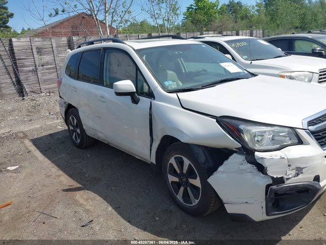 JF2SJAJC5HH471323 Subaru Forester 2.5i Limited