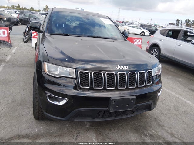 1C4RJEAG7HC756951 Jeep Grand Cherokee Laredo 4x2