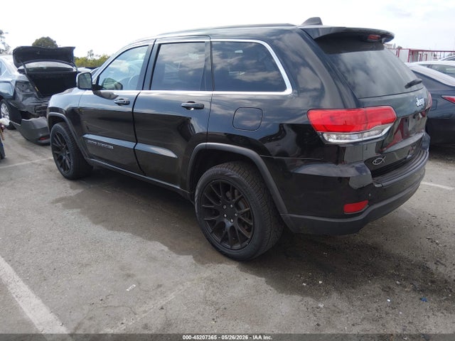 1C4RJEAG7HC756951 Jeep Grand Cherokee Laredo 4x2