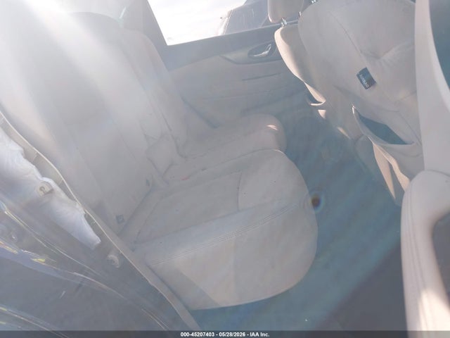 Nissan ROGUE S 2016 KNMAT2MTXGP664075 Image 8