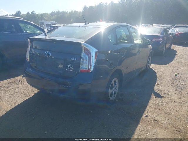 Продажа на аукционе авто 2013 Toyota Prius Three, vin: JTDKN3DU9D5631010, номер лота: 45207422