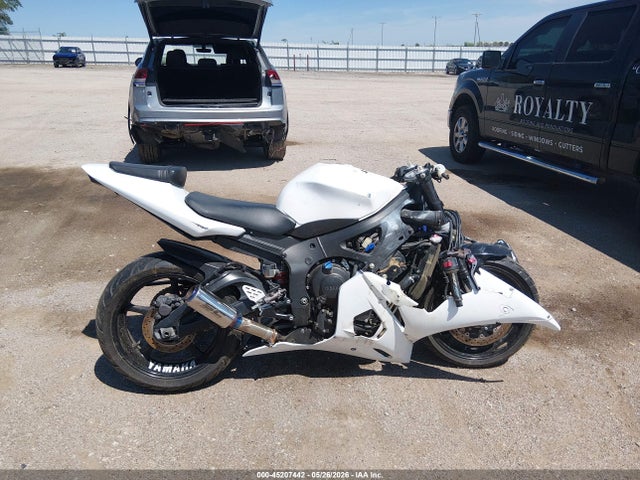 2005 Yamaha Yzfr6 L მანქანა იყიდება აუქციონზე, vin: JYARJ06E85A026897, აუქციონის ნომერი: 45207442