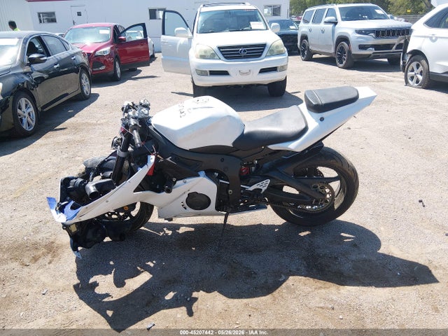 2005 Yamaha Yzfr6 L მანქანა იყიდება აუქციონზე, vin: JYARJ06E85A026897, აუქციონის ნომერი: 45207442