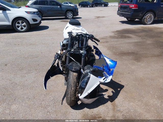 2005 Yamaha Yzfr6 L მანქანა იყიდება აუქციონზე, vin: JYARJ06E85A026897, აუქციონის ნომერი: 45207442
