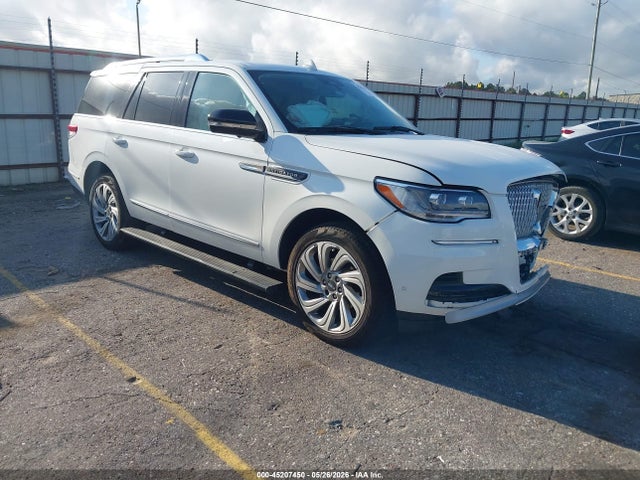 Lincoln Navigator Premiere 2024 5LMJJ2NG4REL19932 main image