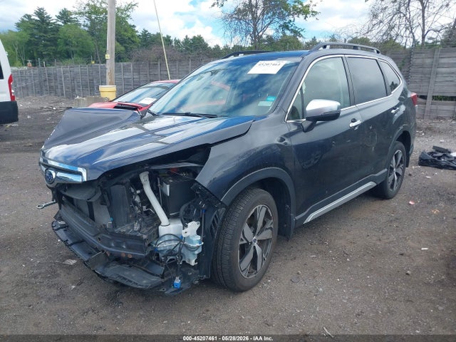 Subaru Forester Touring 2019 JF2SKAWC0KH562786 Image 2