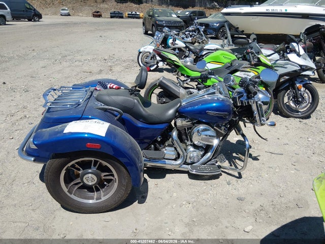 Harley-Davidson Flrt Free Wheeler 2015 1HD1MCM12FB857123 Image 11