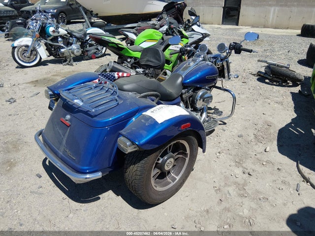 Harley-Davidson Flrt Free Wheeler 2015 1HD1MCM12FB857123 Image 4