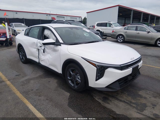 Auction sale of the 2026 Kia K4 Lxs, vin: 3KPFT4DEXTE318668, lot number: 45207470