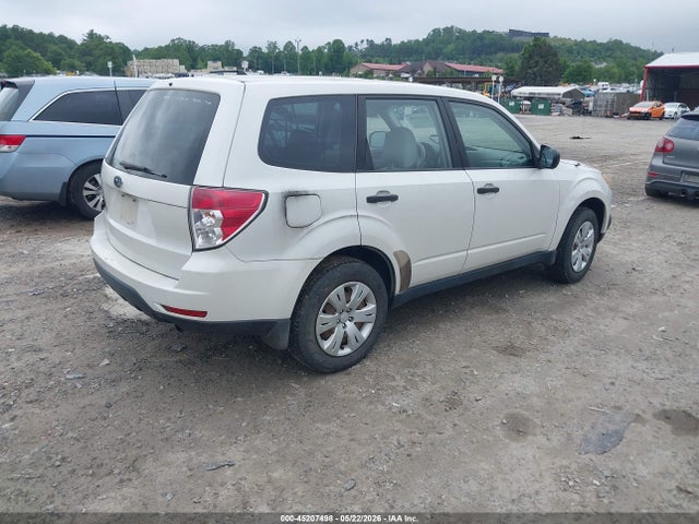 Продаж на аукціоні авто 2011 Subaru Forester 2.5x, vin: JF2SHBAC8BH748829, номер лоту: 45207498