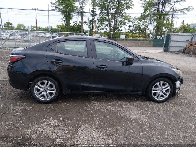 45207499 :رقم المزاد ، 3MYDLBZVXGY106444 vin ، 2016 Scion Ia مزاد بيع