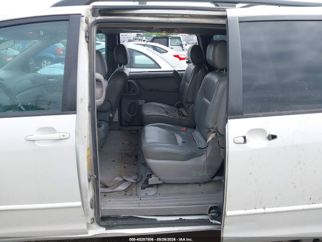 Aukcja sprzedaży 2004 Toyota Sienna Xle, vin: 5TDZA22C94S099850, numer aukcji: 45207506