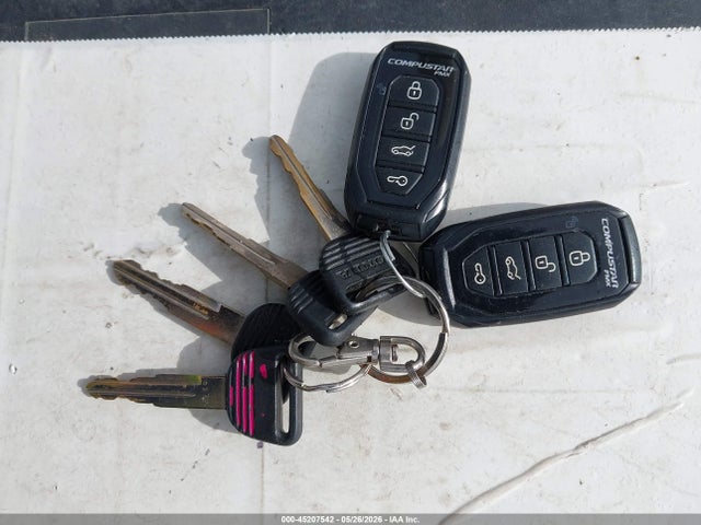 Auction sale of the 1995 Honda Civic Dx, vin: 2HGEH246XSH500305, lot number: 45207542