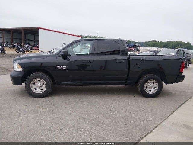 1C6RR7KG1JS306735 RAM 1500 Tradesman 4x4 5&#039;7 Box