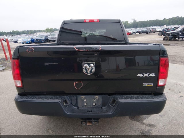 Продаж на аукціоні авто 2018 Ram 1500 Tradesman  4x4 5'7 Box, vin: 1C6RR7KG1JS306735, номер лоту: 45207545