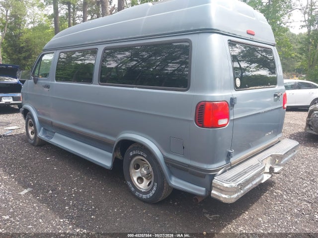 45207584 :رقم المزاد ، 2B4HB25Y0TK124714 vin ، 1996 Dodge Ram Wagon B2500 مزاد بيع