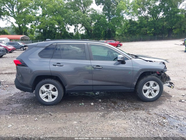 2T3W1RFV0MW108831 Toyota Rav4 Xle