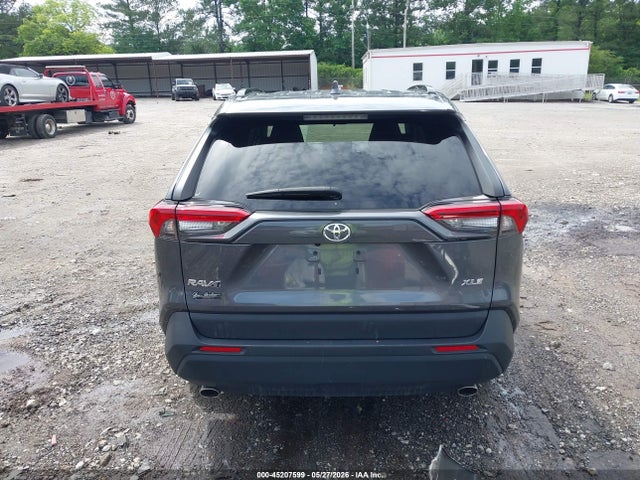 2T3W1RFV0MW108831 Toyota Rav4 Xle
