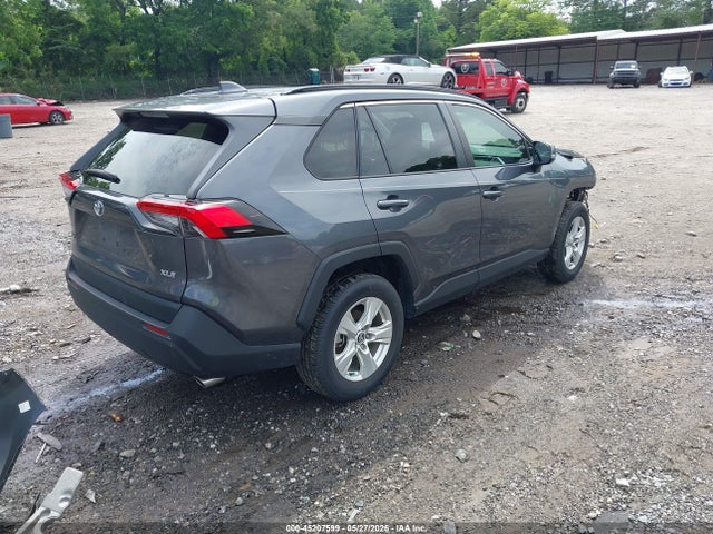 2T3W1RFV0MW108831 Toyota Rav4 Xle