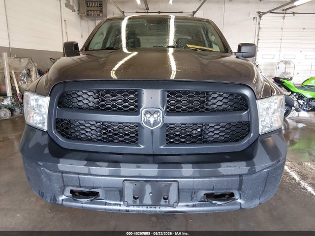 2019 Ram 1500 Classic Tradesman  4x4 5'7 Box მანქანა იყიდება აუქციონზე, vin: 1C6RR7KG2KS658529, აუქციონის ნომერი: 45207603