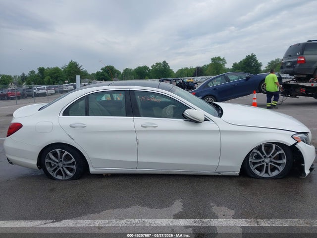 Aukcja sprzedaży 2015 Mercedes-benz C 300 4matic, vin: 55SWF4KB5FU085070, numer aukcji: 45207607
